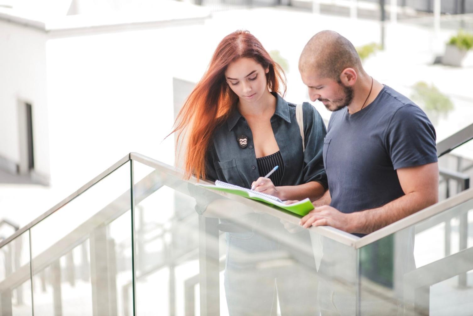 Participants lors d'une session d'éducation financière